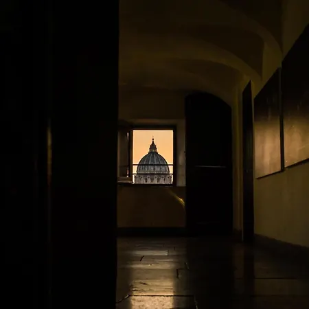 Suites 44 Via Cicerone - Vatican & Castel Sant'Angelo 4* Рим
