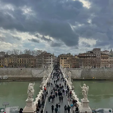 Гостевой дом Suites 44 Via Cicerone - Vatican & Castel Sant'Angelo 4*