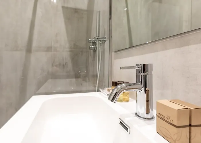 44 - Close To Vaticano, San Pietro, Castel Sant'angelo 4*