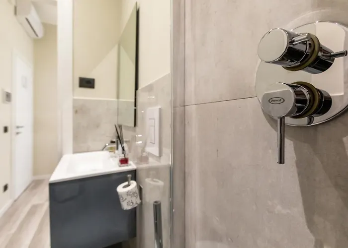 Гостевой дом 44 - Close To Vaticano, San Pietro, Castel Sant'angelo 4*